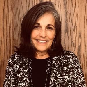 Meet your Posher, Laurie